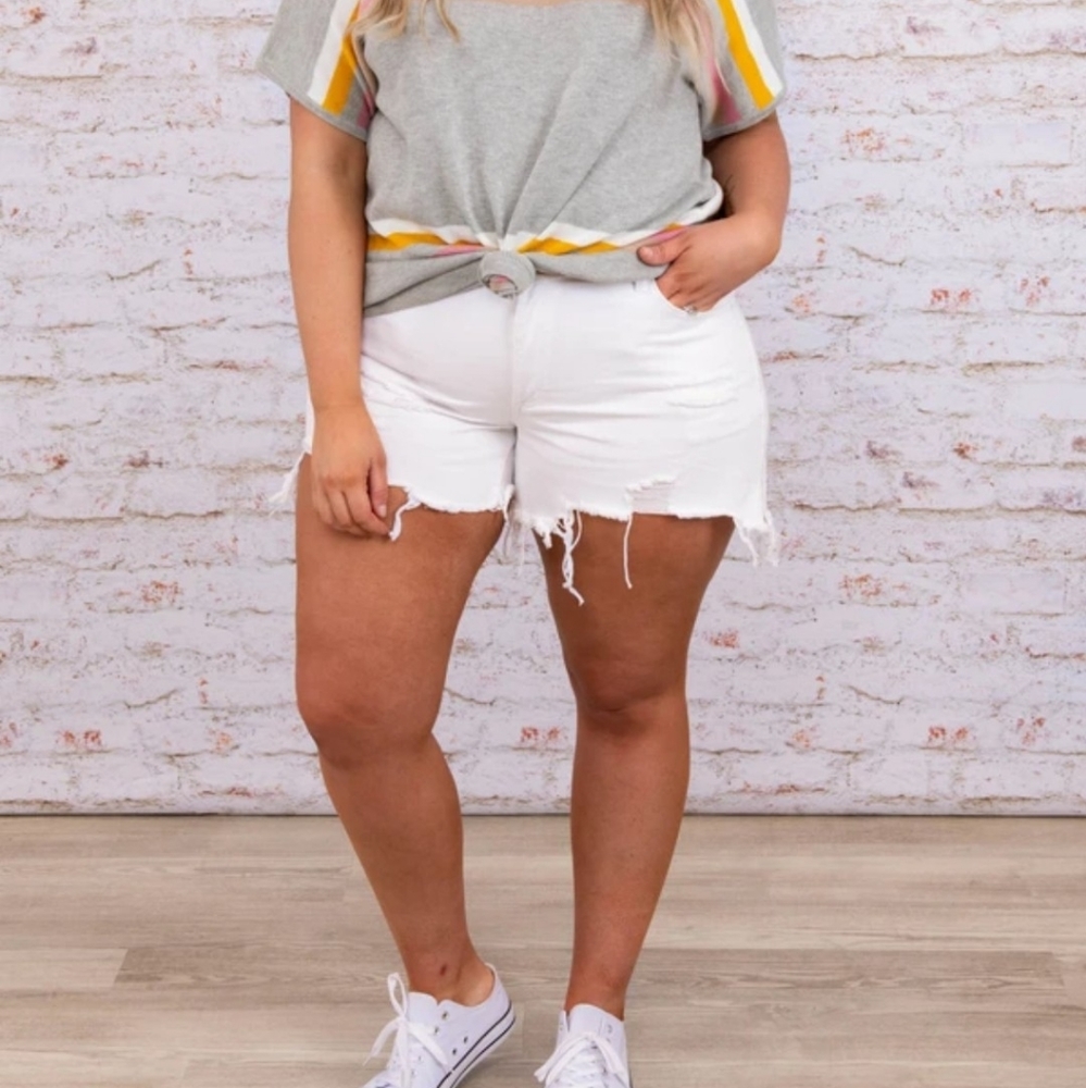 Chic Soul Vacation Vibes Shorts